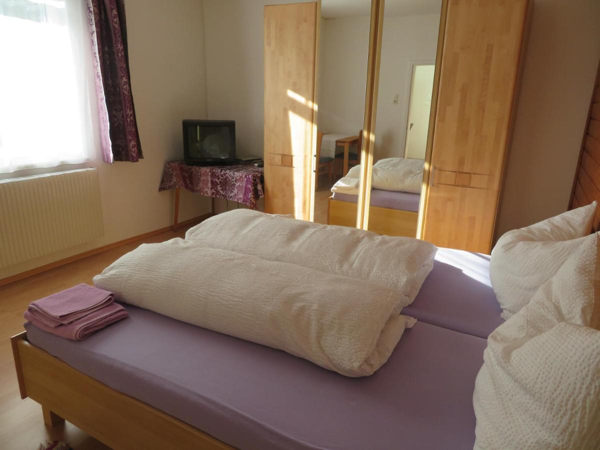Haus Irmi Bed & Breakfast Knittelfeld Luaran gambar